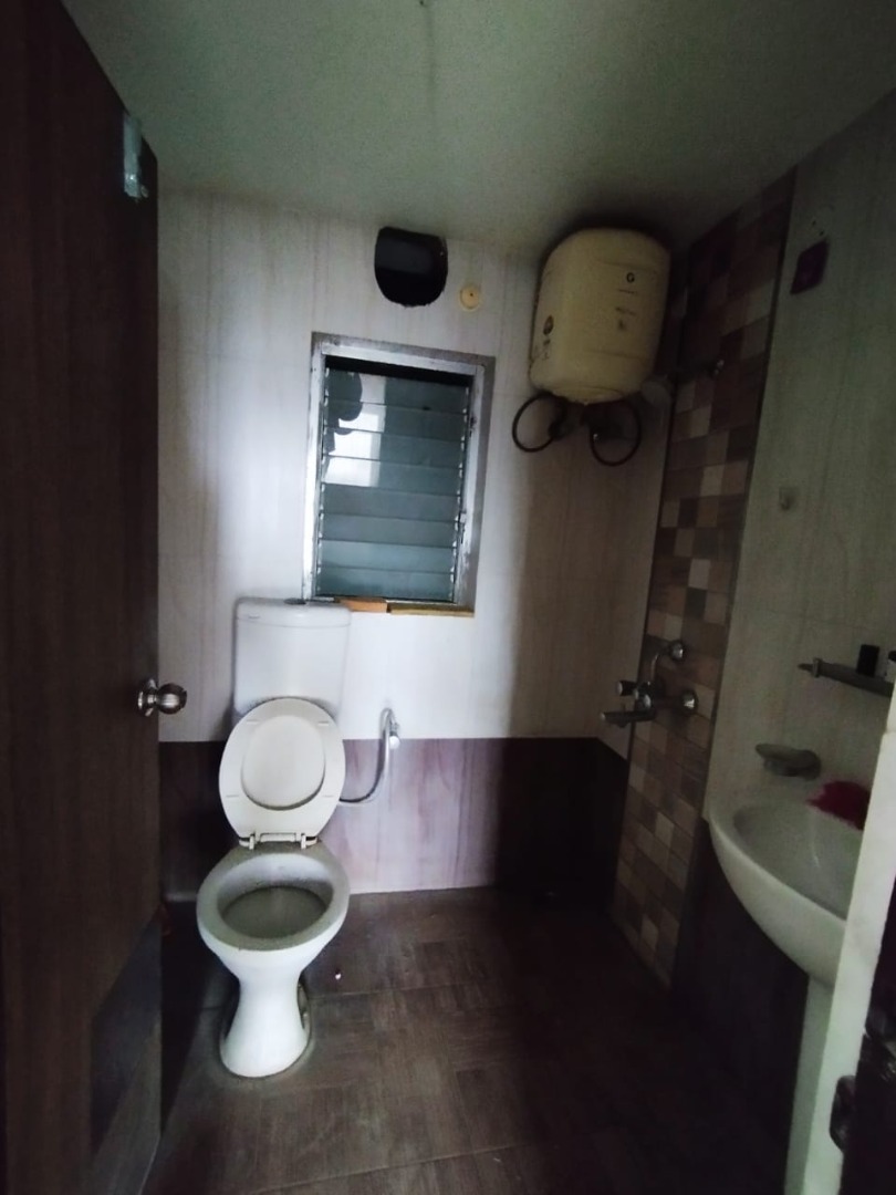 Unfurnished 3bhk in Borbari Chariali, Near SBI, Guwahati for Rent